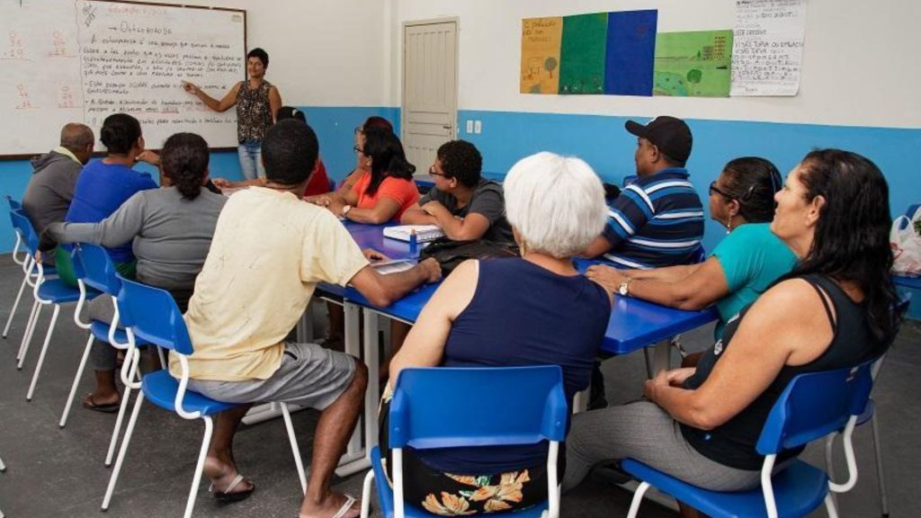 Serra EJA Estudos Vagas